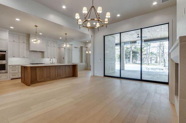 12224 NE Grand Cedar Manor, Oklahoma City, OK 73131