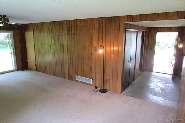 3944 Dartmouth Road, Brandon Charter Township, MI 48371