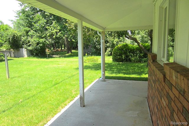 3944 Dartmouth Road, Brandon Charter Township, MI 48371