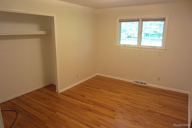 3944 Dartmouth Road, Brandon Charter Township, MI 48371