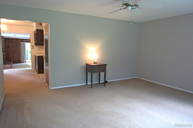 3944 Dartmouth Road, Brandon Charter Township, MI 48371