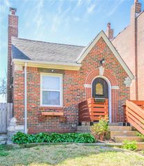 4250 Juniata Street, St Louis, MO 63116