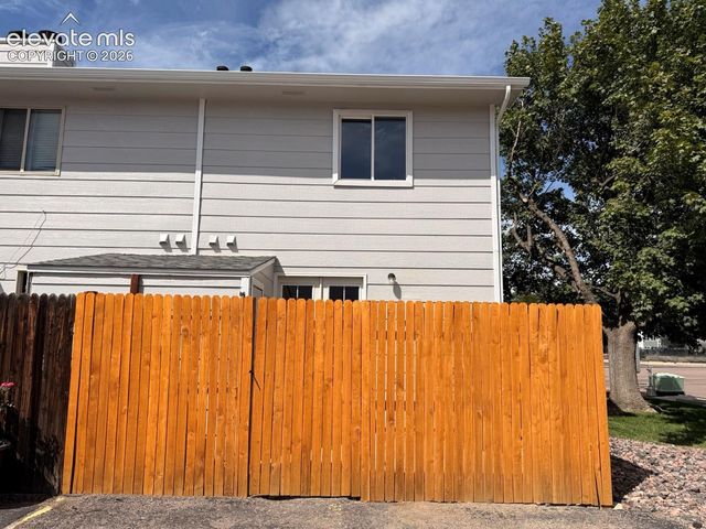 5 S Murray Boulevard, Colorado Springs, CO 80916