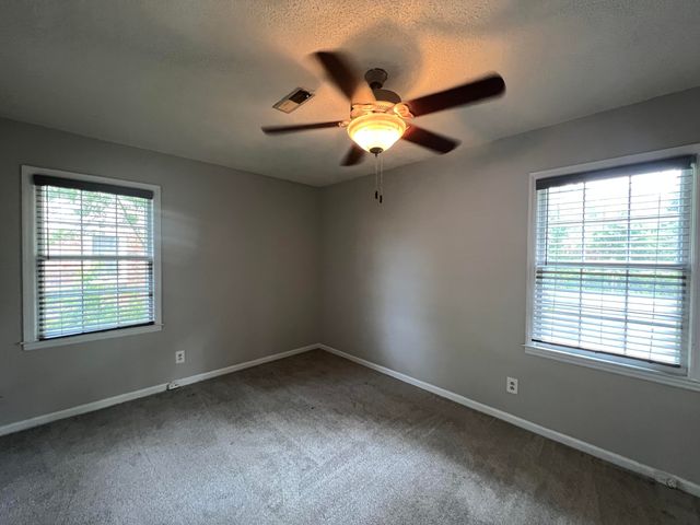 103 Dorchester Manor Boulevard, North Charleston, SC 29420
