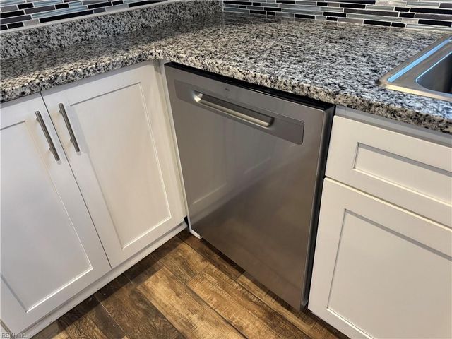 606 Washington St ST, Hampton, VA 23669