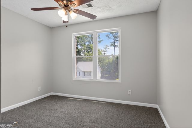 1121 Huntington Place Circle, Lithonia, GA 30058