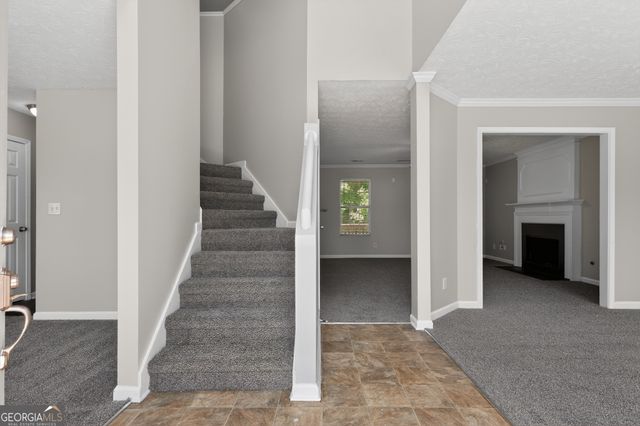 1121 Huntington Place Circle, Lithonia, GA 30058