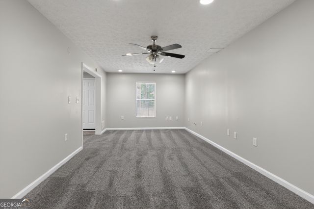 1121 Huntington Place Circle, Lithonia, GA 30058