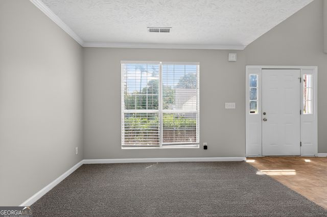 1121 Huntington Place Circle, Lithonia, GA 30058