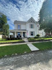 219 E High Street, Eaton, OH 45320
