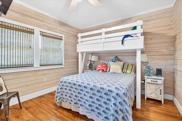 343 Oleander St, Port Aransas, TX 78373