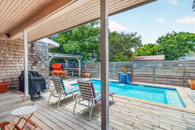 343 Oleander St, Port Aransas, TX 78373