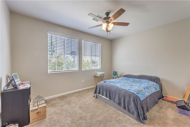 10200 Deerfield Beach Avenue 102, Las Vegas, NV 89129