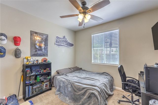 10200 Deerfield Beach Avenue 102, Las Vegas, NV 89129
