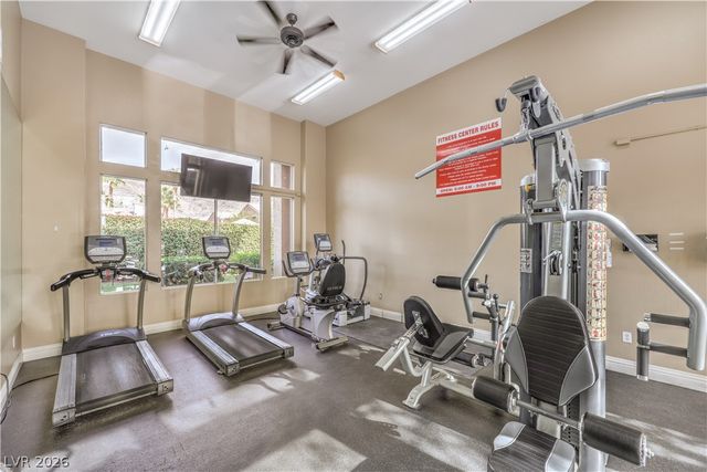 10200 Deerfield Beach Avenue 102, Las Vegas, NV 89129