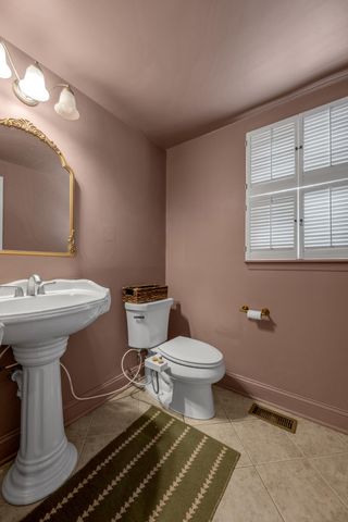 3004 Island Drive, Lexington, KY 40502