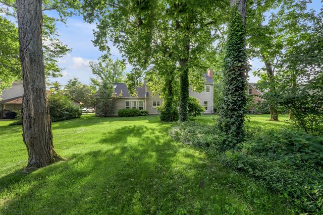 3004 Island Drive, Lexington, KY 40502