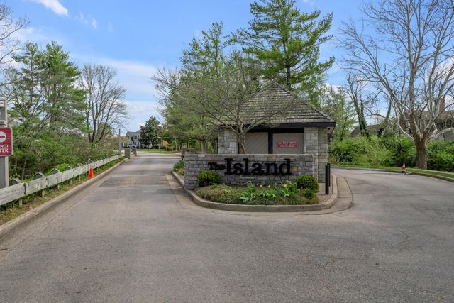 3004 Island Drive, Lexington, KY 40502