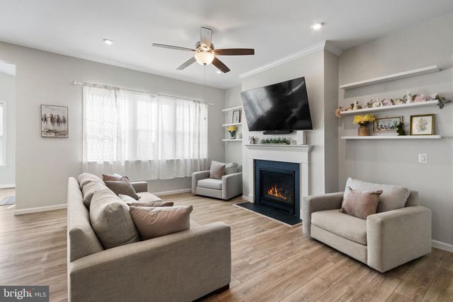 1001 ASPEN RD, Stafford, VA 22554