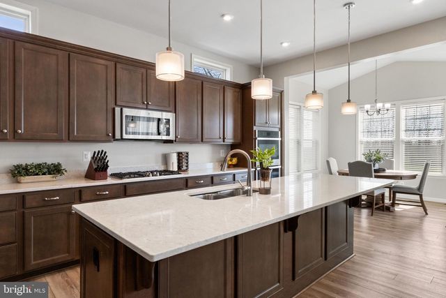 1001 ASPEN RD, Stafford, VA 22554