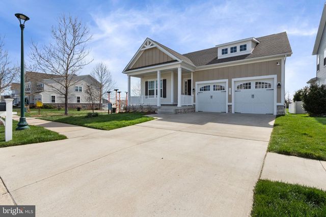 1001 ASPEN RD, Stafford, VA 22554