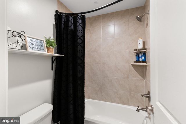 1001 ASPEN RD, Stafford, VA 22554