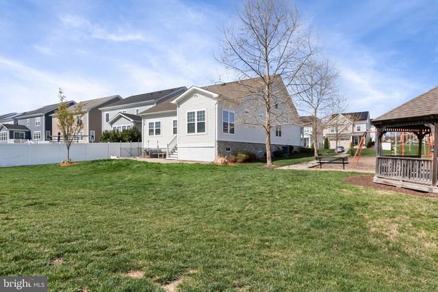 1001 ASPEN RD, Stafford, VA 22554