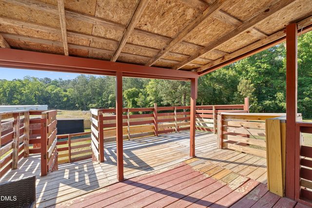 3040 Medlin Road, Clayton, NC 27527