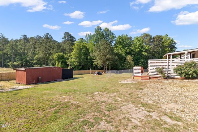 3040 Medlin Road, Clayton, NC 27527
