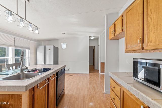 3040 Medlin Road, Clayton, NC 27527