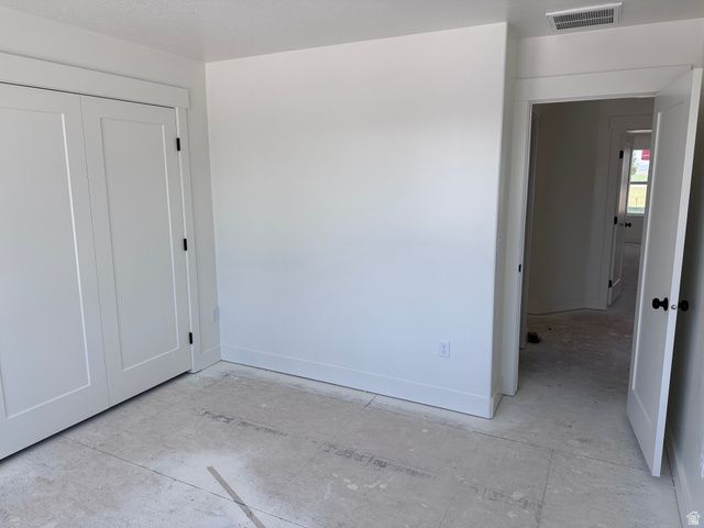 3032 W SOLACE ST, Syracuse, UT 84075