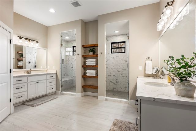 18246 Luedecke Road, Gentry, AR 72734