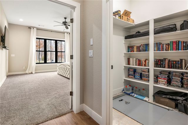 18246 Luedecke Road, Gentry, AR 72734