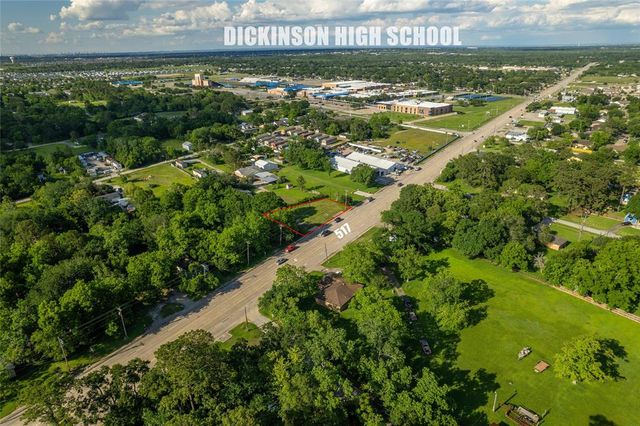 5103 E Fm-517, Dickinson, TX 77539