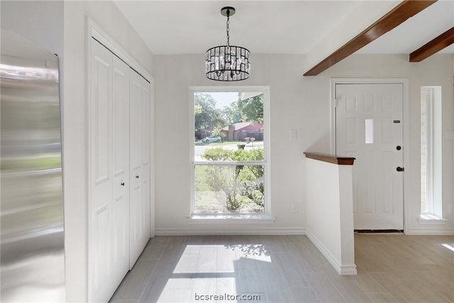 601 San Saba Court, College Station, TX 77845