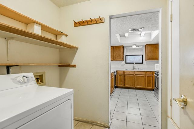 5308 Meadow CRST, Austin, TX 78744