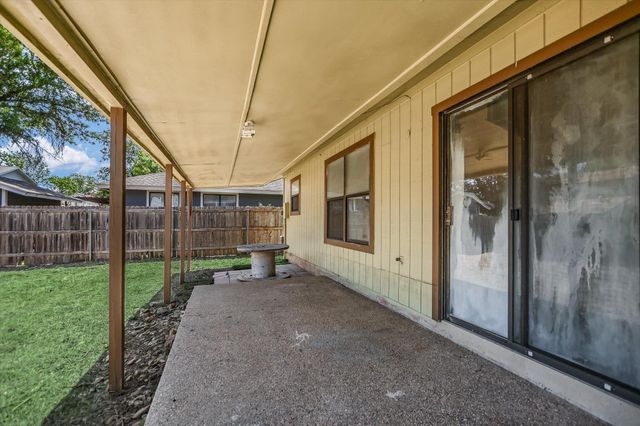 5308 Meadow CRST, Austin, TX 78744