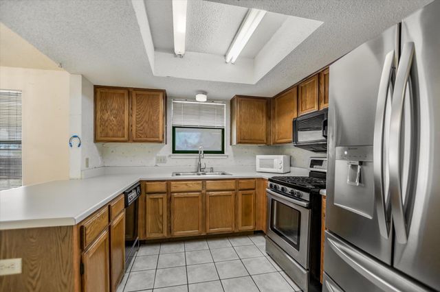 5308 Meadow CRST, Austin, TX 78744