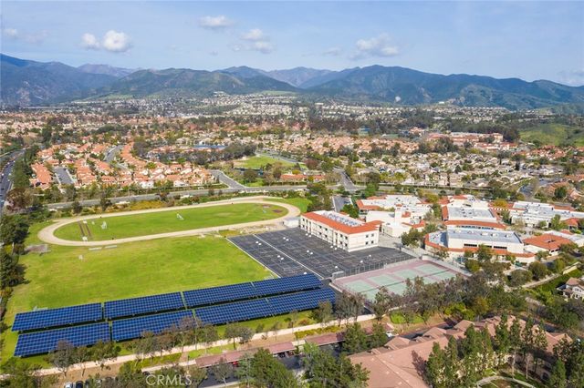 7 Santolina, Rancho Santa Margarita, CA 92688