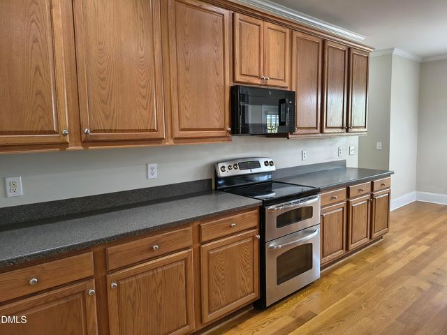 1007 Swift Creek Drive, Clayton, NC 27520