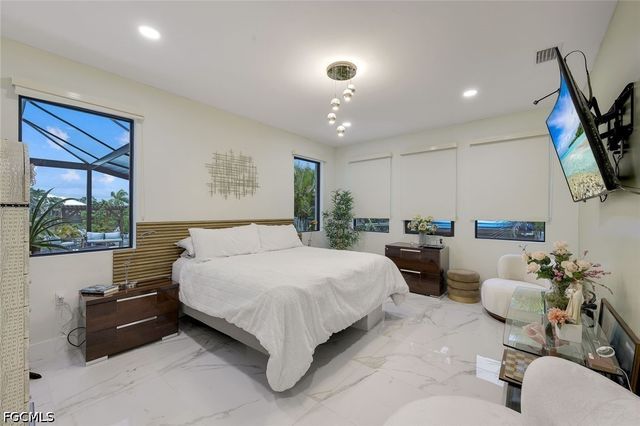 4231 NW 12th LN, Cape Coral, FL 33993