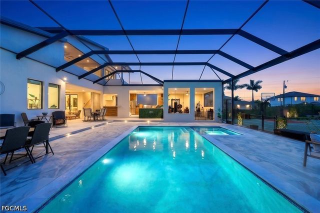 4231 NW 12th LN, Cape Coral, FL 33993
