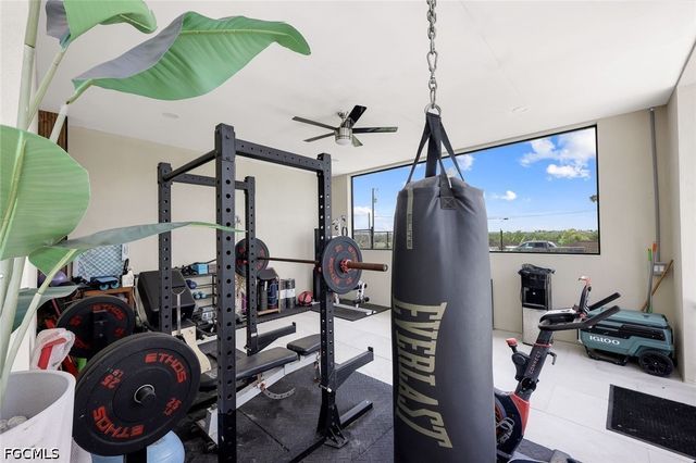 4231 NW 12th LN, Cape Coral, FL 33993
