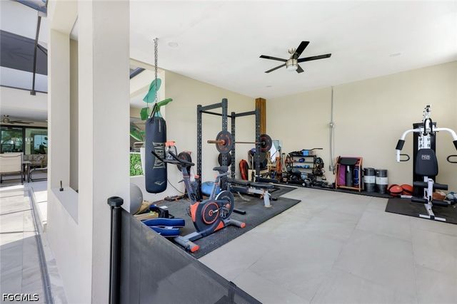 4231 NW 12th LN, Cape Coral, FL 33993
