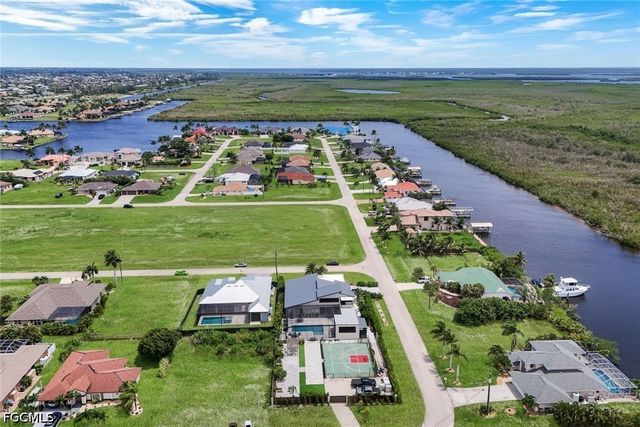 4231 NW 12th LN, Cape Coral, FL 33993