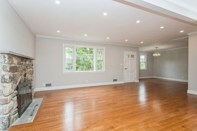 158 Marietta Avenue, Hawthorne, NY 10532
