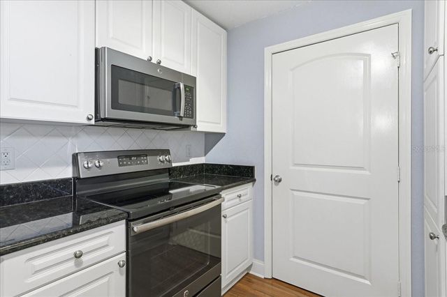 4221 W SPRUCE STREET 1403, Tampa, FL 33607