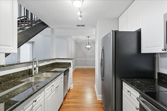 4221 W SPRUCE STREET 1403, Tampa, FL 33607