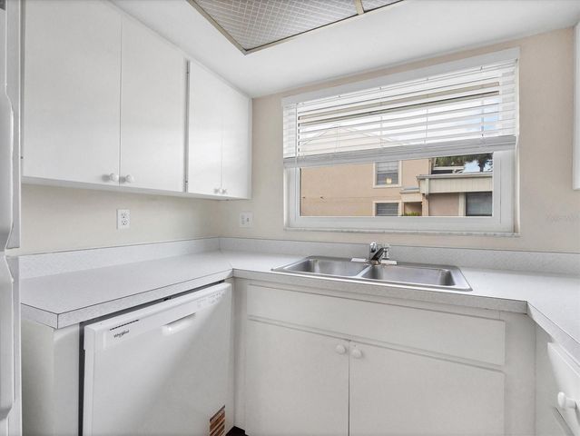 6228 7TH AVENUE W, Bradenton, FL 34209