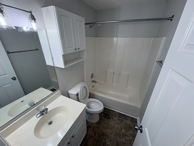 2002 Dogwood Ln, Greenbrier, TN 37073